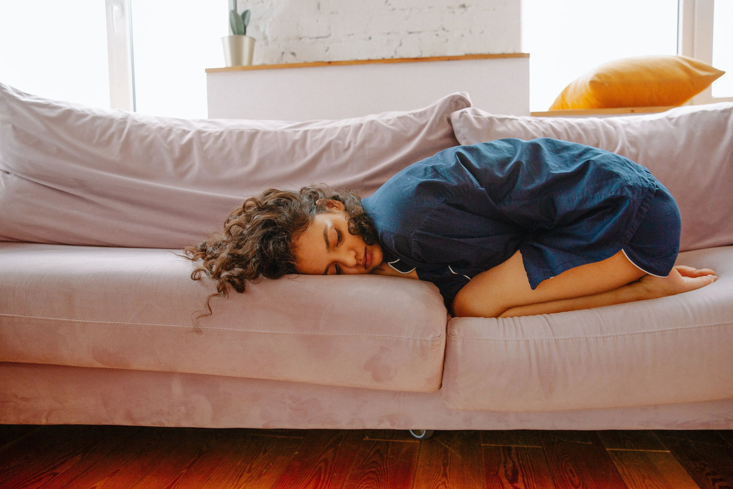 Middle-Age Insomnia: How Sleep Posture and Your Sleep Environment Could Be the Real Culprits