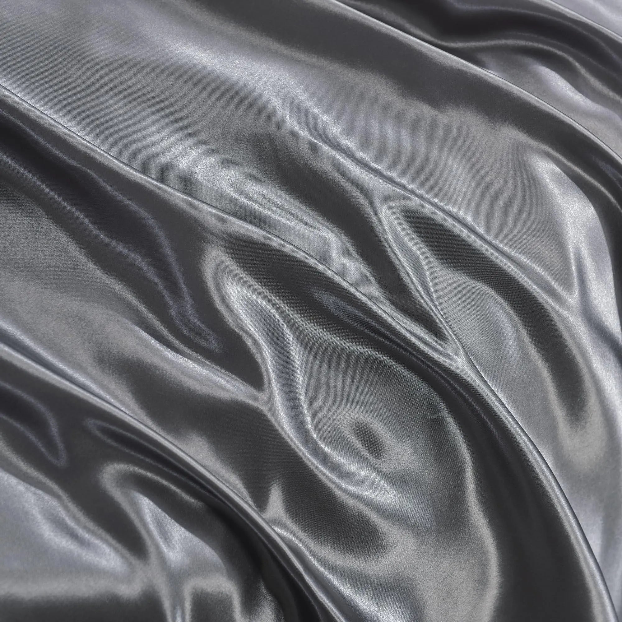 Slumblr® Solid Silk Bedding Set Slumblr