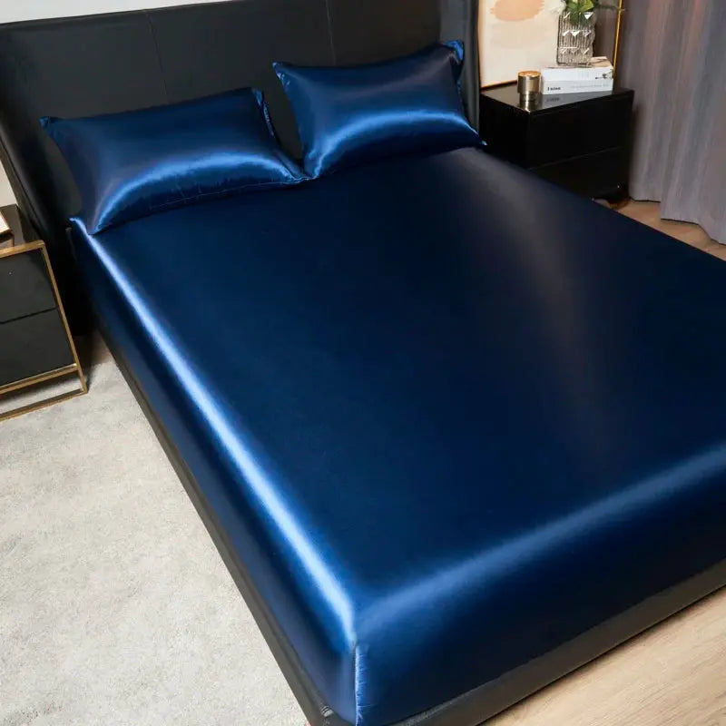 Luxury Satin Fitted Sheet Set - 35cm Height, King/Queen Size, Includes 2 Pillowcases, Timeless Elegance for Discerning Sleep