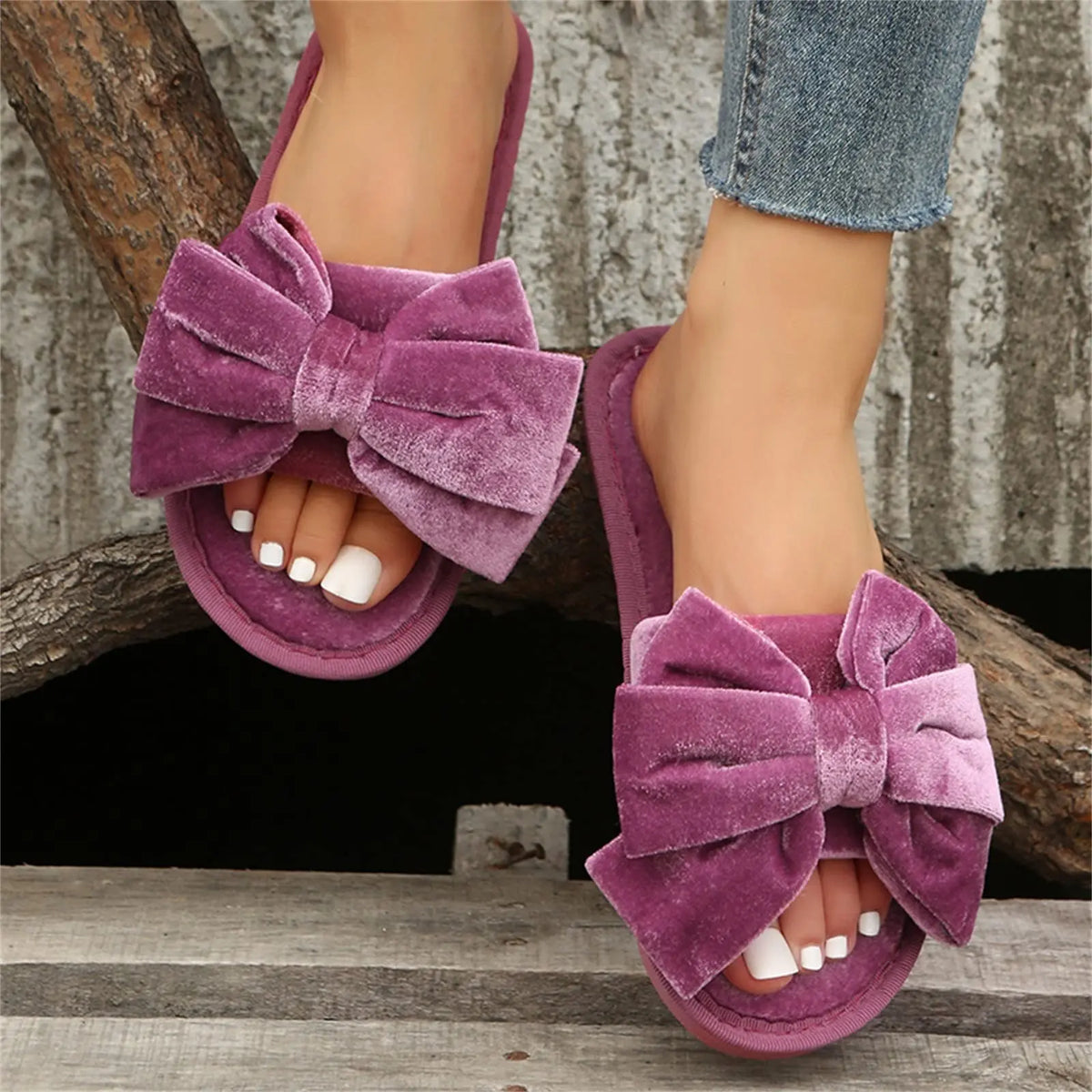 Slumblr® Velvet Bow Slippers Slumblr