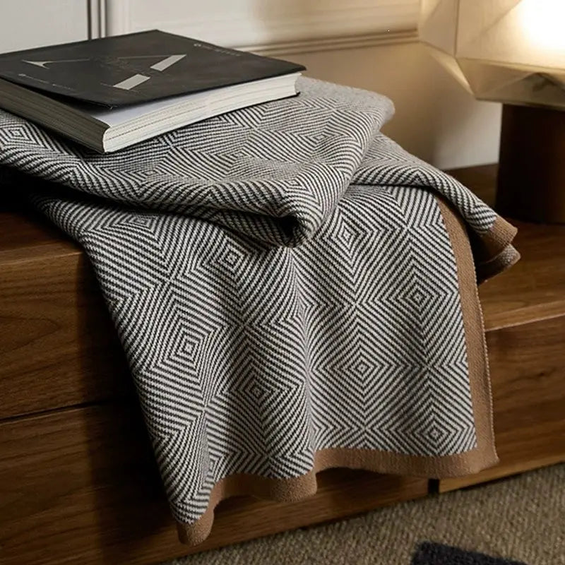 Slumblr® Geometric Throw Blanket Slumblr