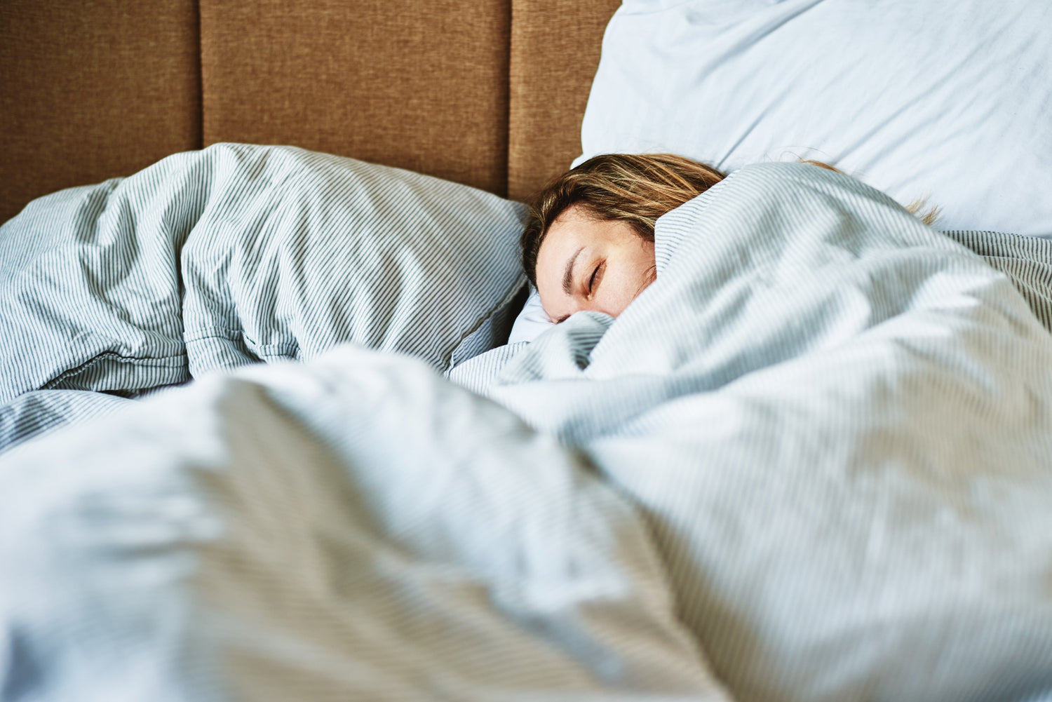 Lower Back Pain and Sleep: Why Poor Sleep Ruins Your Mornings