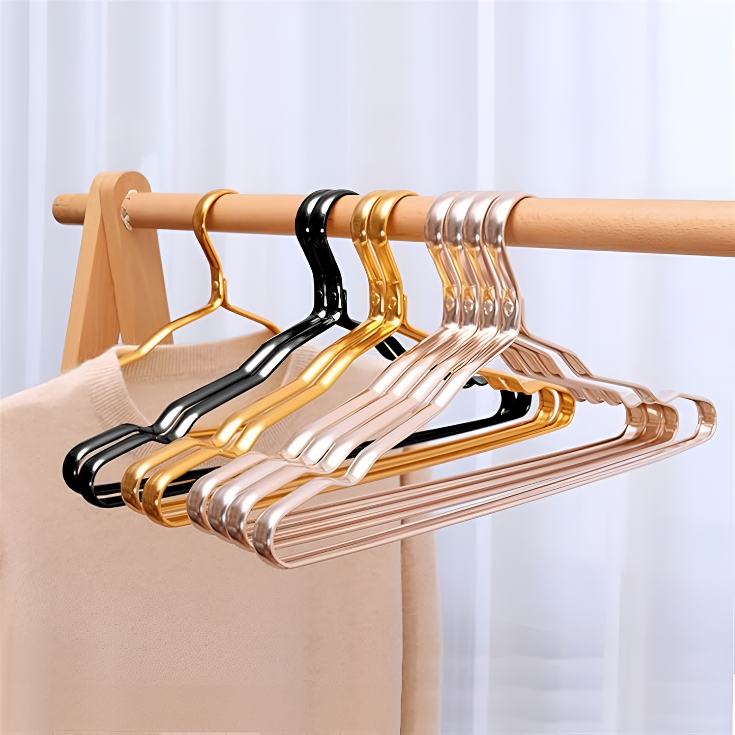 Slumblr® Gold Metal Hangers Set (10pcs)