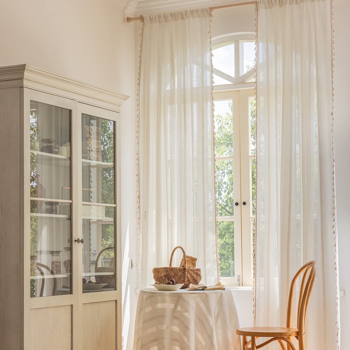 Slumblr® Jacquard Hollow White Tulle Curtains