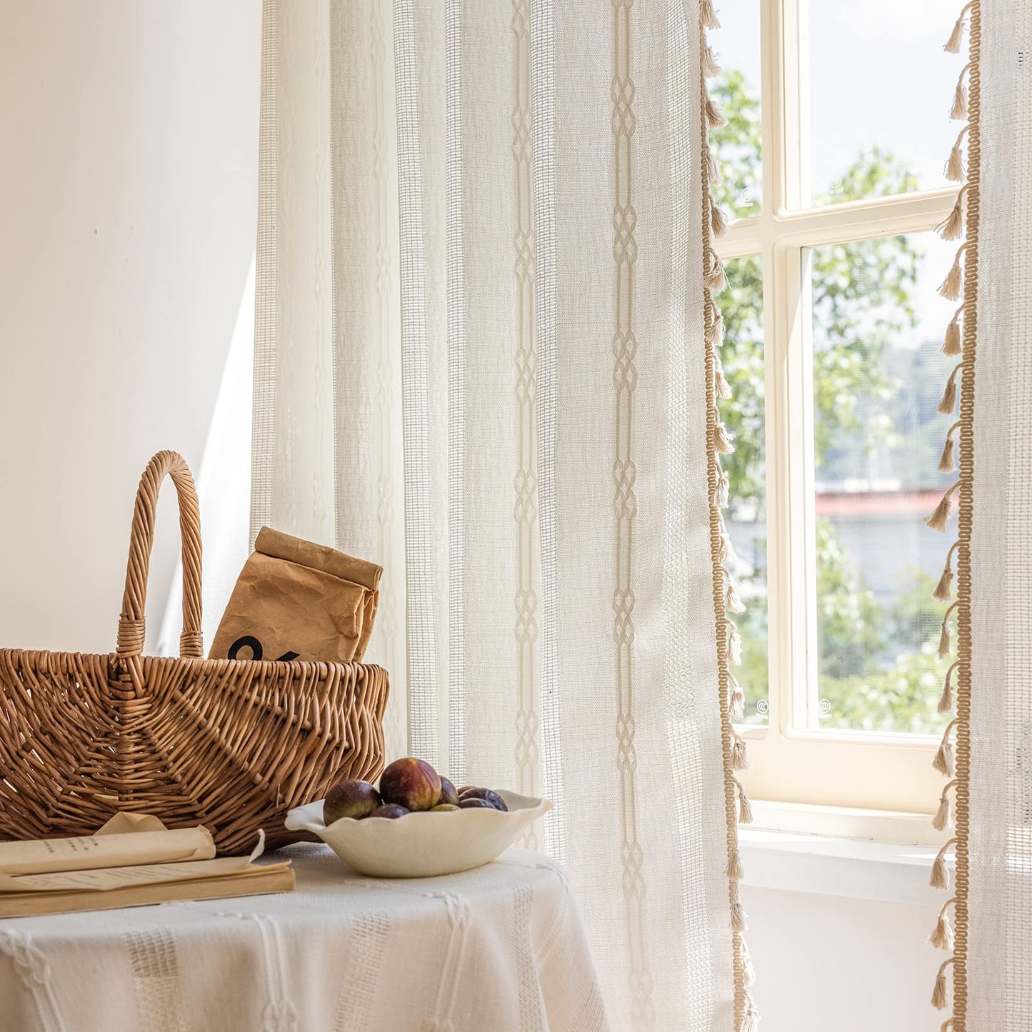 Slumblr® Jacquard Hollow White Tulle Curtains