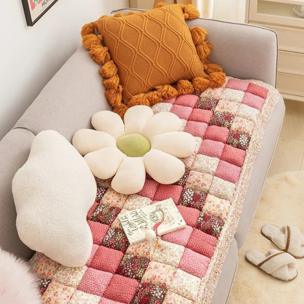 Slumblr® Warm Flower Pet Sofa Mat Blanket