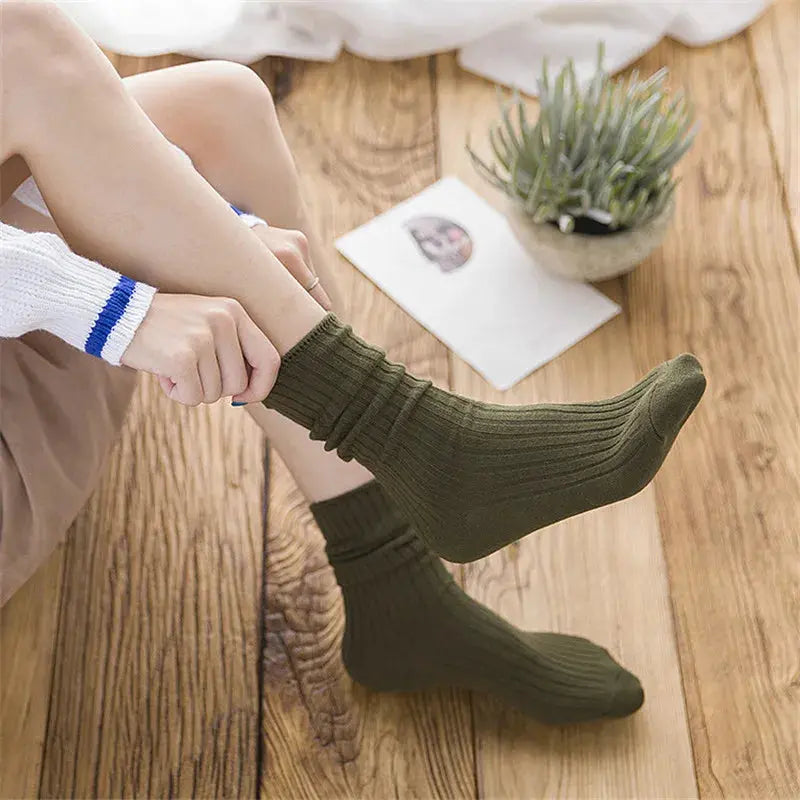 1 Pair Women Cotton Loose Socks Autumn Winter Knitting Solid Color Long Black Pink Korean Japanese Student Girls Stockings Retro