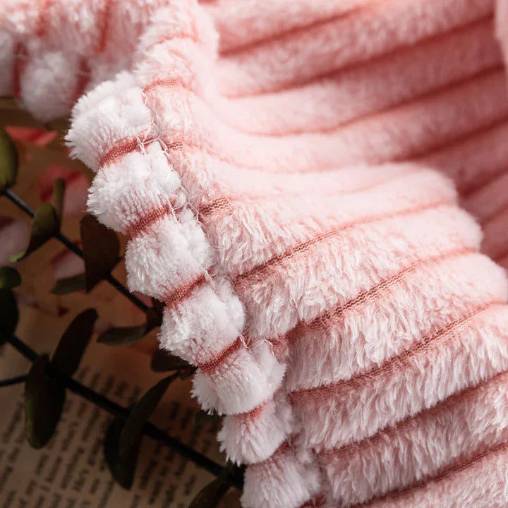 Super Soft Baby Kids Customized Flannel Fleece Blanket Home Solid Color Premium 3D Ribbed Lightweight Bed Stripe Flannel Blanket