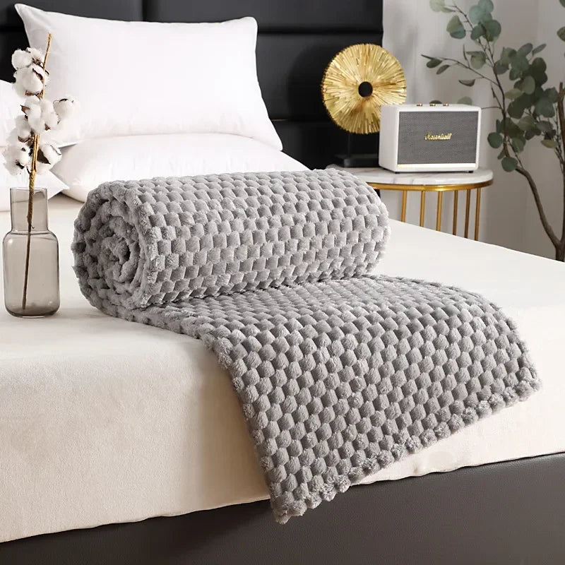 Super Ultra Soft Flannel Fleece Blanket Large Fluffy Warm Throw Over Bed Sofa Settee for Sofa/Couch/Bed Throw /Single Size Gray