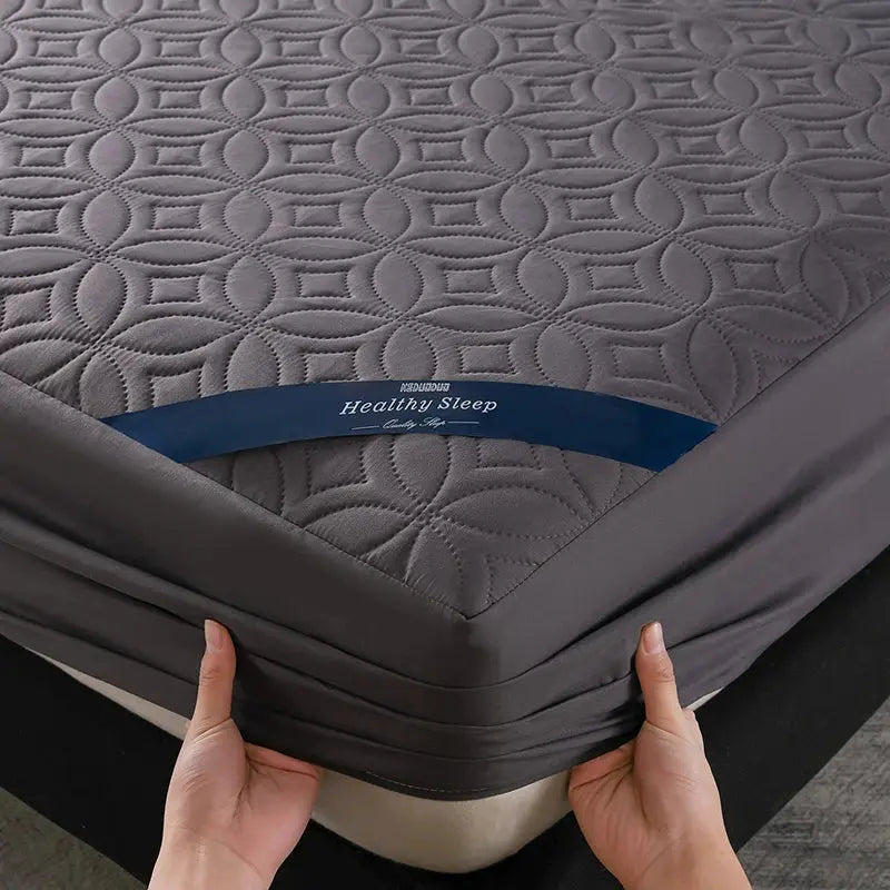 Ultrasonic Quilted Waterproof Antibacterial Mattress Protector Breathable Ultra Soft Noise Free 30CM Deep Pocket Fitted Sheet