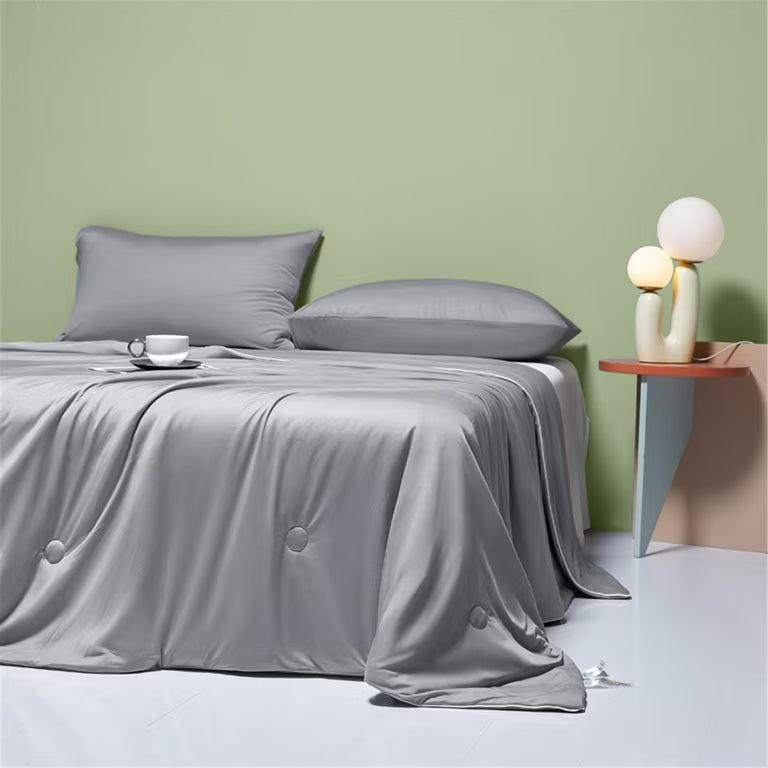 Slumblr® Summer Lightweight Comforter Slumblr